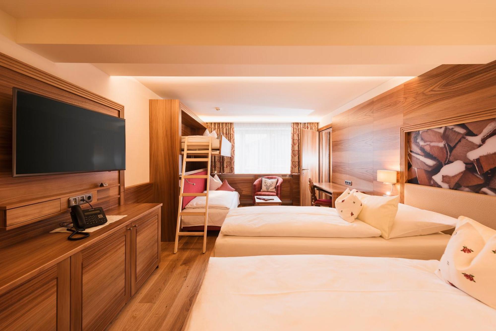 Hotel Arlberghaus Zürs Zewnętrze zdjęcie